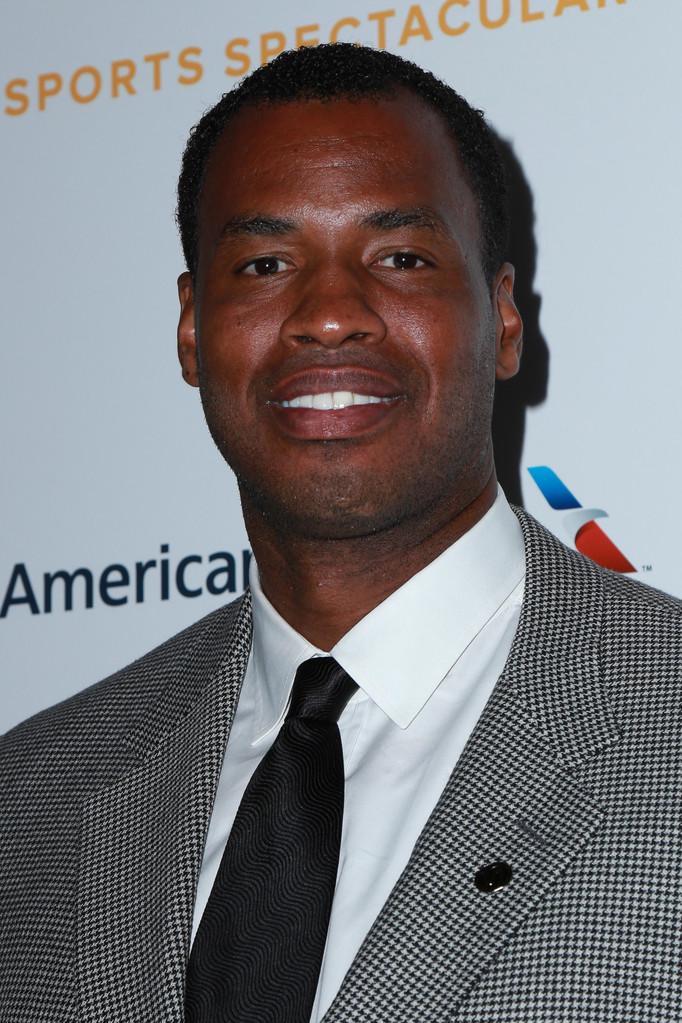 体育视频直播-美记:NBA退役老将&联盟大使杰森-科林斯正在接受脑肿瘤治疗