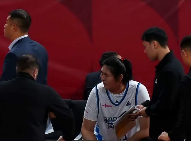 app下载-山东女篮惨败山西队,张子宇正负值最低拖累球队,宫鲁鸣看走眼了