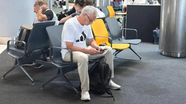 1756882163805039877.png 网页版登录入口-被炒后孤身回 穆里尼奥失魔力 葡萄牙队敢用他吗?