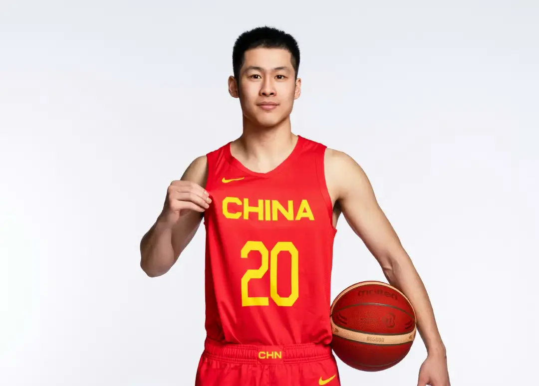 app下载-都怪张镇麟?昔日国手+全明星转会后坐穿冷板凳,场均1.6分1.4板