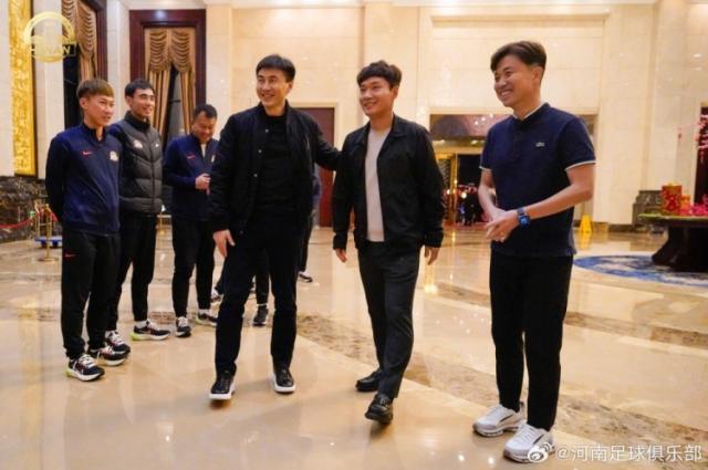 kaiyun 官网-河南新帅南基一正式与球队会合 期待取得优异成绩