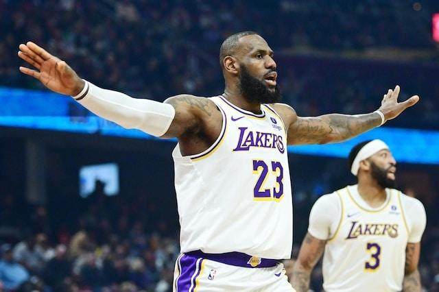 kaiyun 官网-20年时光呼啸而过！重返故地令詹姆斯心生无限感慨