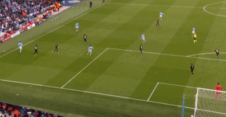1684366255454061717.gif 体育视频直播-【早报】碾压进决赛!曼城4比0皇马消灭“1%”!
