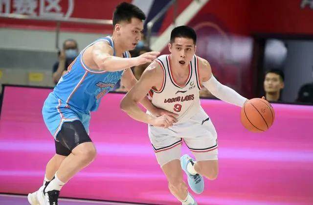 【早报】哈兰德传射建功，曼城三球完胜拜仁！