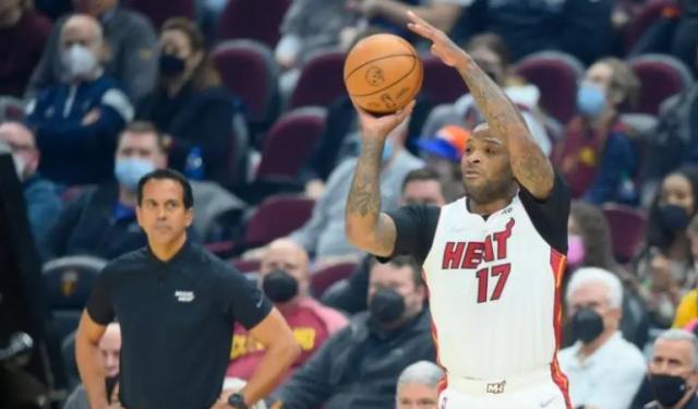 app下载-美媒评选分区决赛20大球星 077居首巴特勒仅第4