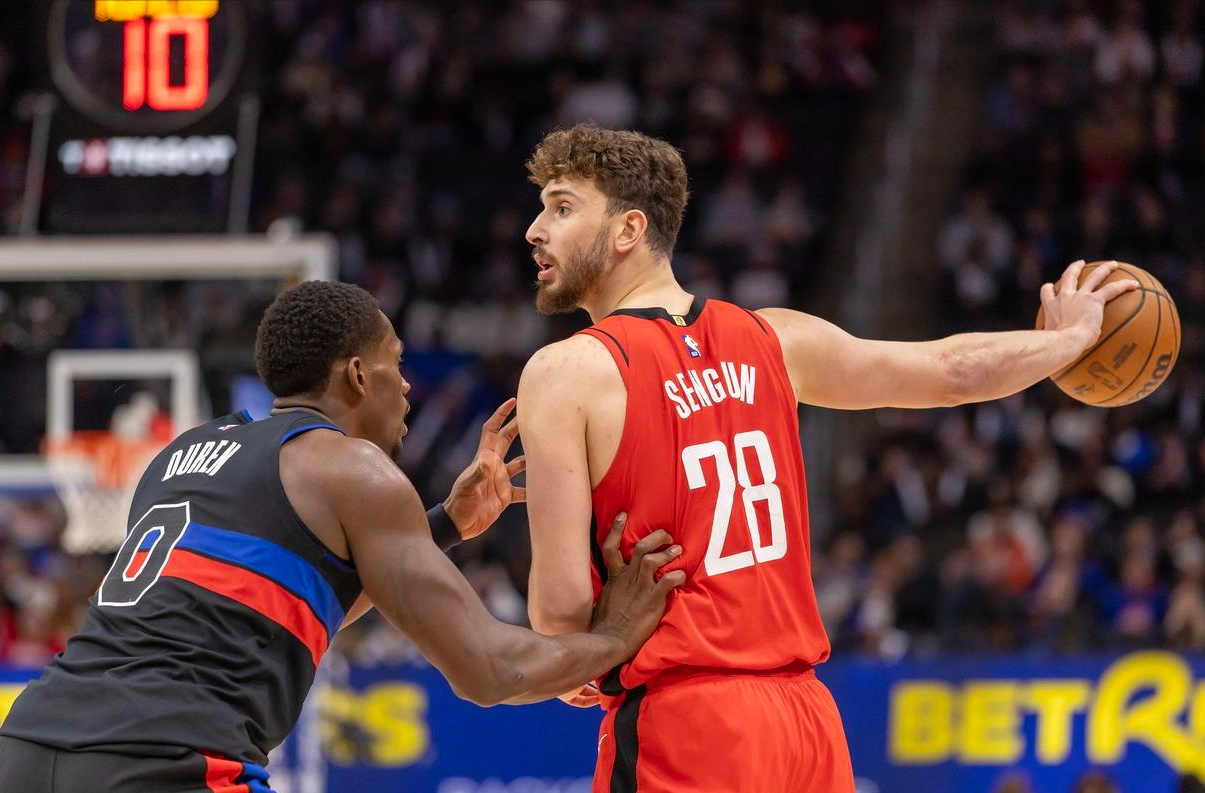 网页版登录入口-近15个客场第4胜，申京19分5助攻却遭批评，杜兰特反应太真实