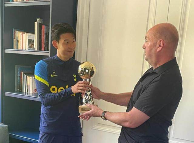 网页版登录入口-【亚洲金球奖颁奖】第7座金球 孙兴慜记得清清楚楚